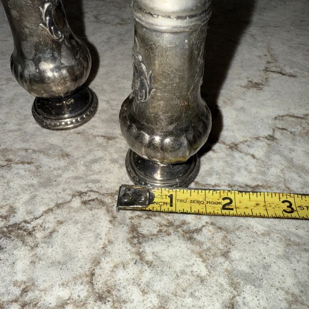 Vintage MCM Silver Plated Weighted Salt & Pepper Shakers Made In USA Tarnished